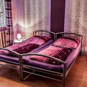  Hostal Paulibude