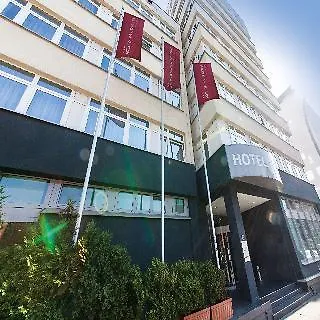 Arcadia Belmondo Hamburg Szálloda