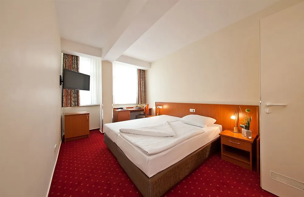 Hotel Arcadia Belmondo Hamburgo